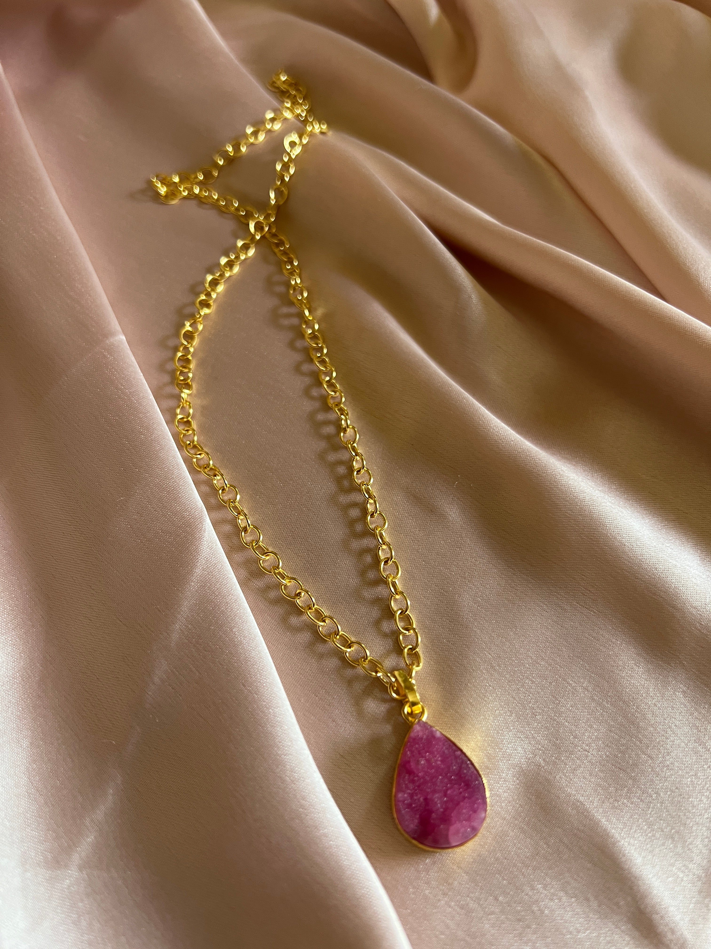 Blush Chain