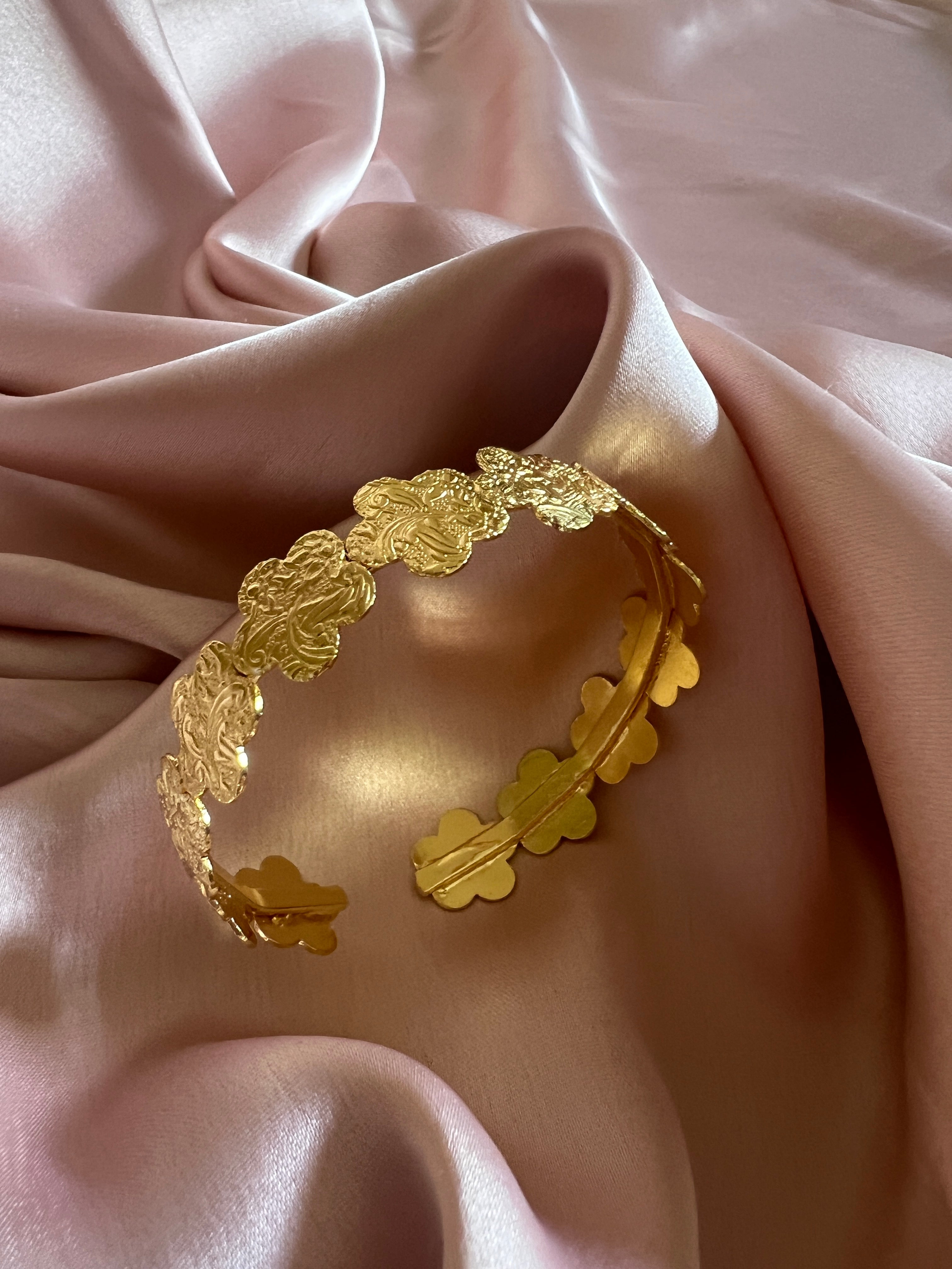Flower Cuff