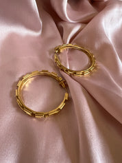 Geometric Gleam Hoops