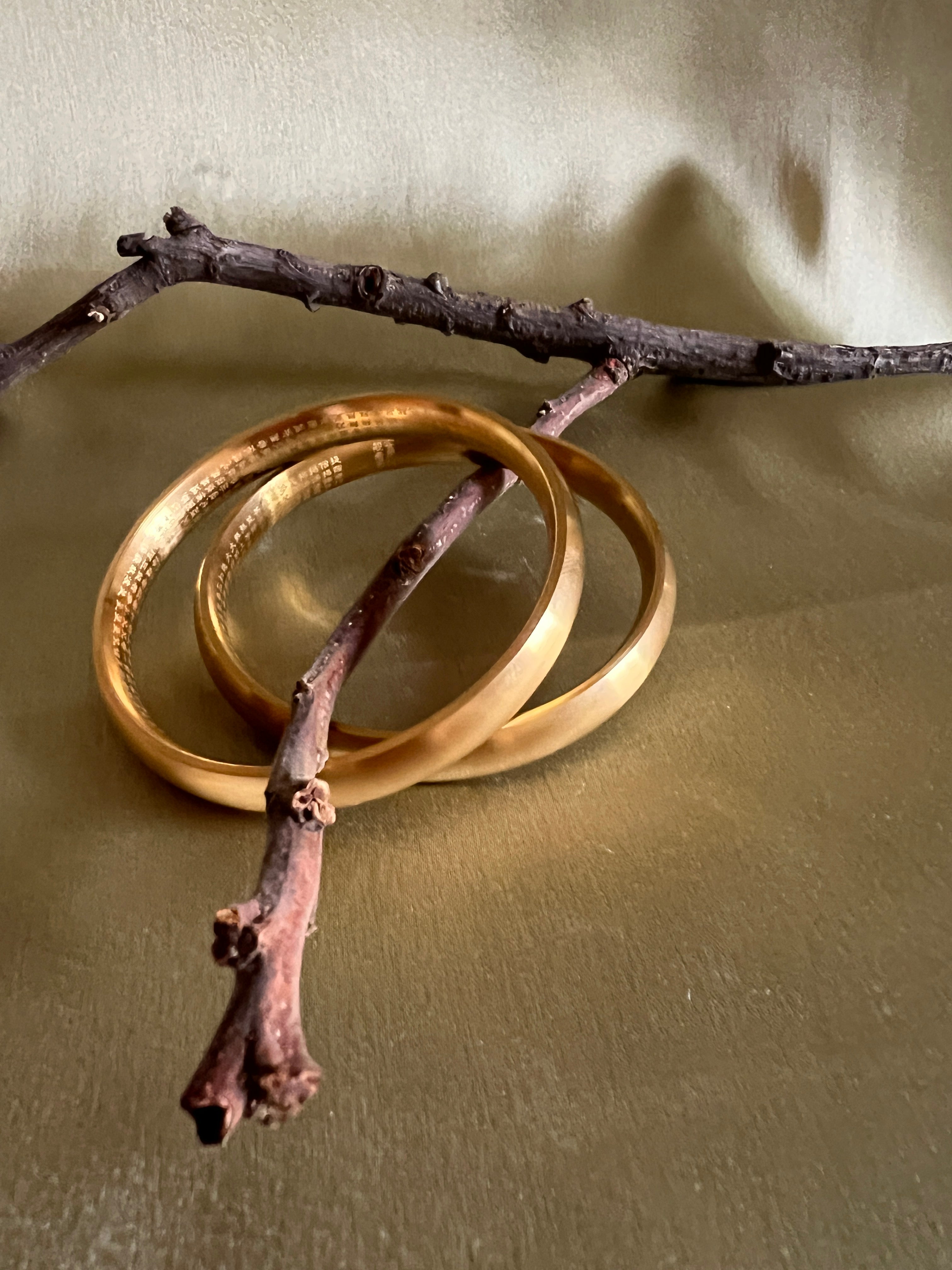 Champagne Glow Bangle