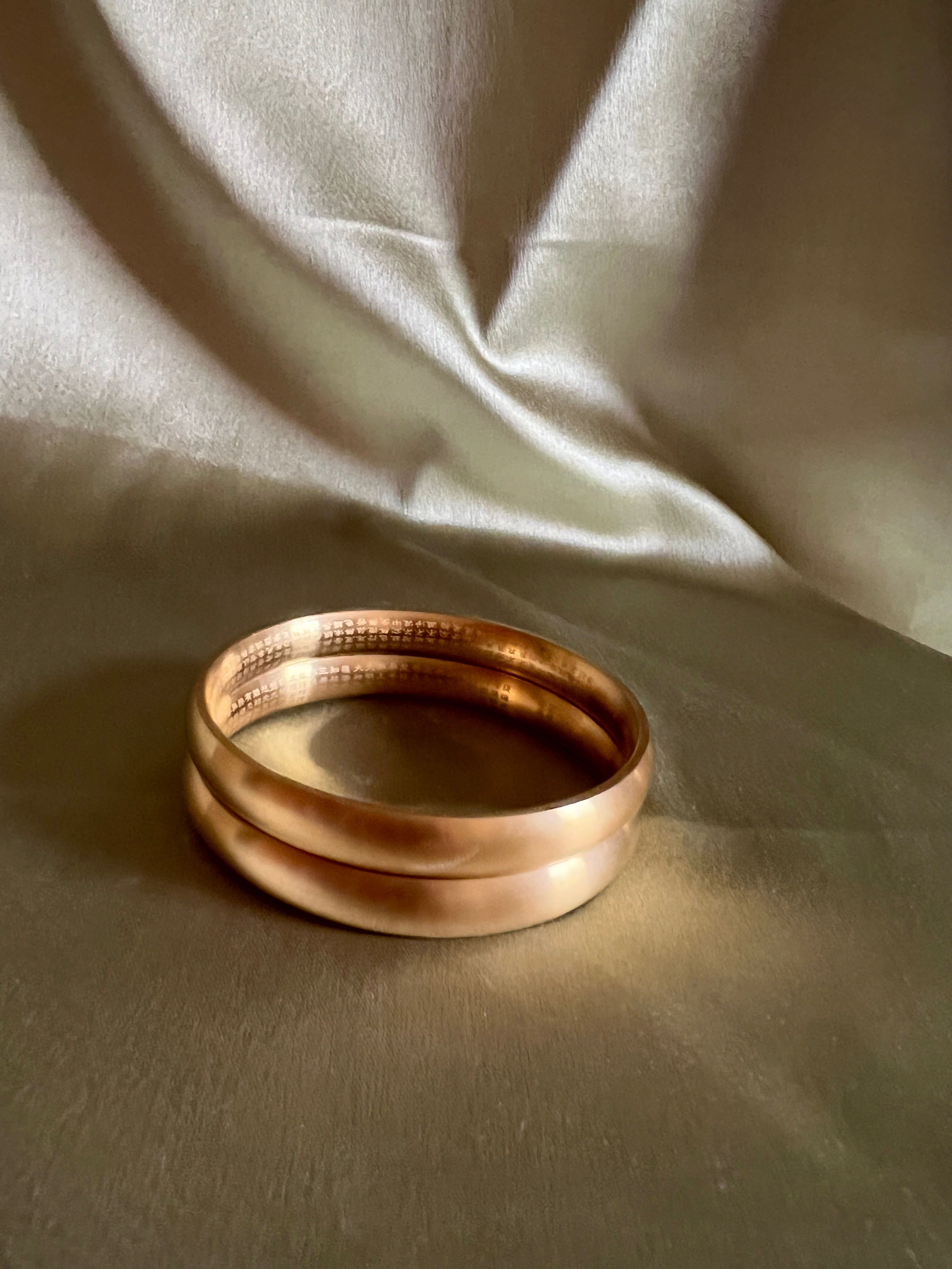 Champagne Glow Bangle